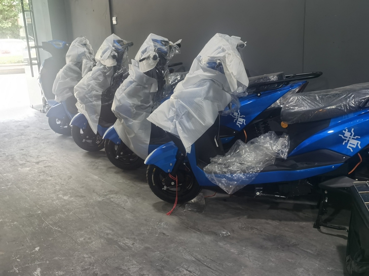 短租长租铁塔换电，E换电电动车外卖车，上下...