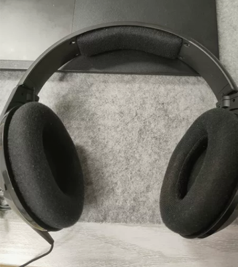 森海塞尔正品耳机，型号忘了，无包装 3mm...