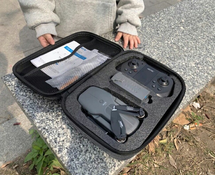 【颜值高】 全新6K双摄像头无刷电机无人机