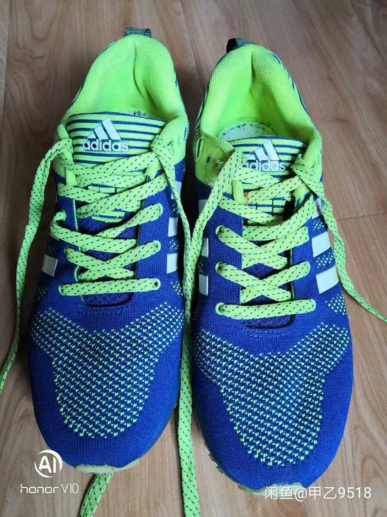 阿迪达斯adidas 越南产 44码 9成...