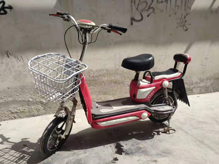 出售五羊电动车