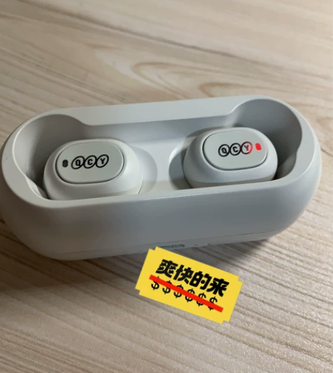 真我Busd Q。QCY两个耳机一起出 Q...