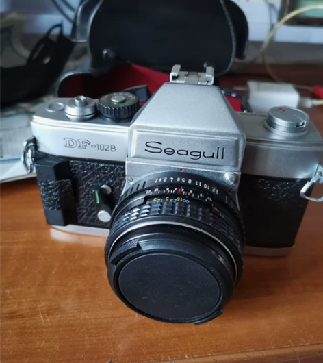 海鸥老式相机DF一102D，功能一切正常，...