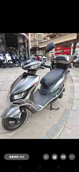 库存全新摩托車，国四电喷，可上牌。亏本洗货...