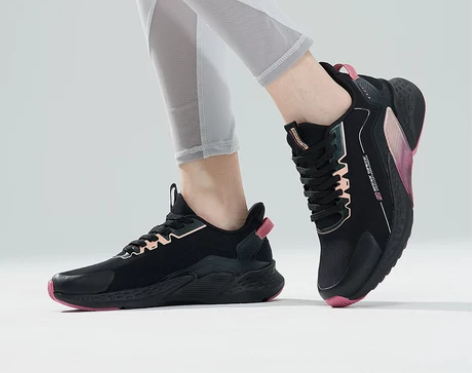 361女鞋黑色运动鞋2022秋季新款雨屏防...