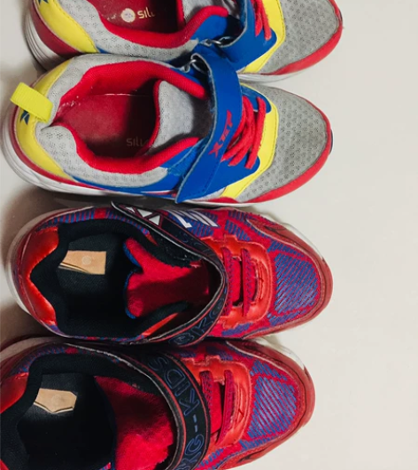 32、33码女童春、夏、秋三季特步童鞋（二...