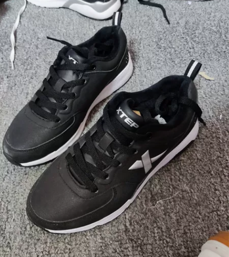 特步运动鞋休闲鞋加绒棉鞋35-36码 全新...