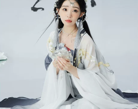 汉服汉服十三余小豆蔻儿[大乔白鹤梁神女-王...