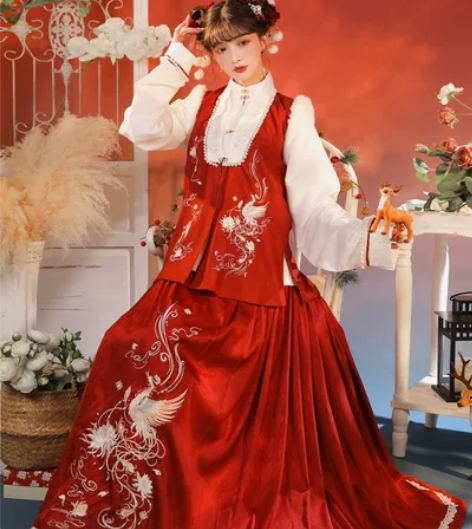 玉术家的裙子 设计很好看,但实际穿上面料比...