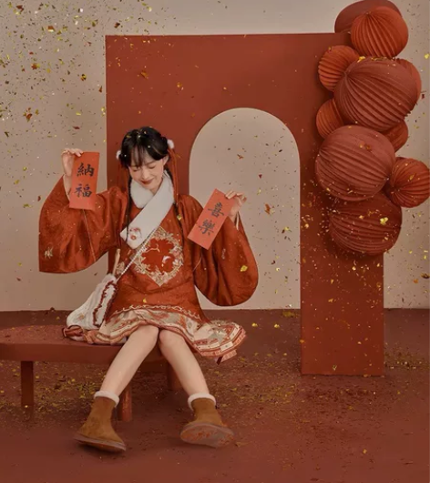 代拍七月夕汉服 福兔贺春 原创交领绣花短袄...