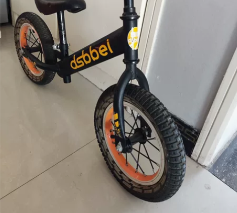 儿童平衡车 孩子已经学会骑自行车，平衡车就...