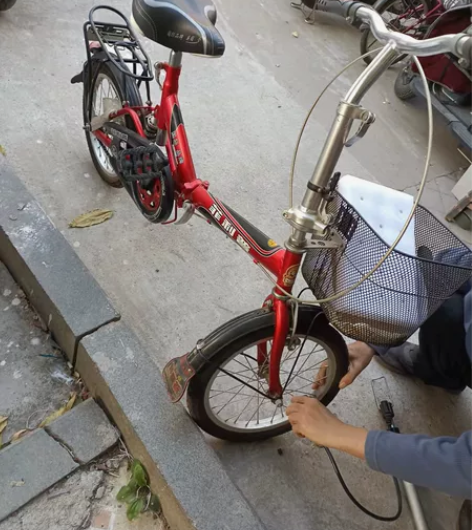 菲利普自行车  九成新 要的自提 感兴趣的...