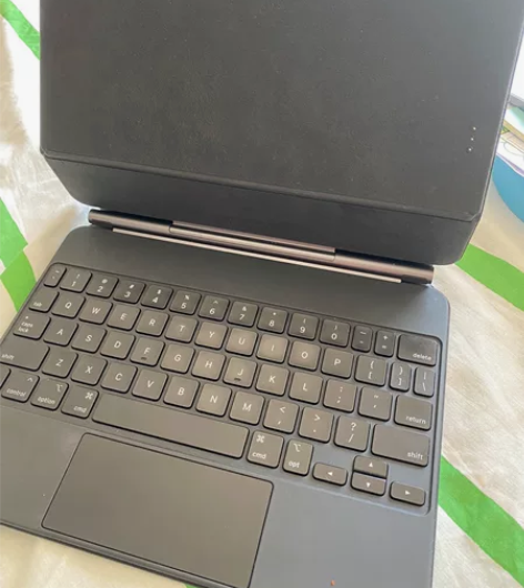 适用于ipad por 11寸。功能完好,...