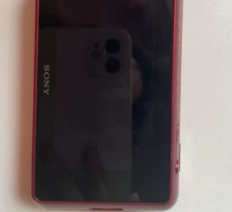 有一年过生日妈妈给买的，但是买了就没用过，...