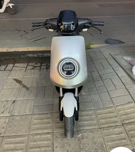小牛电动M+青春版 18年8月份购买 跑了...