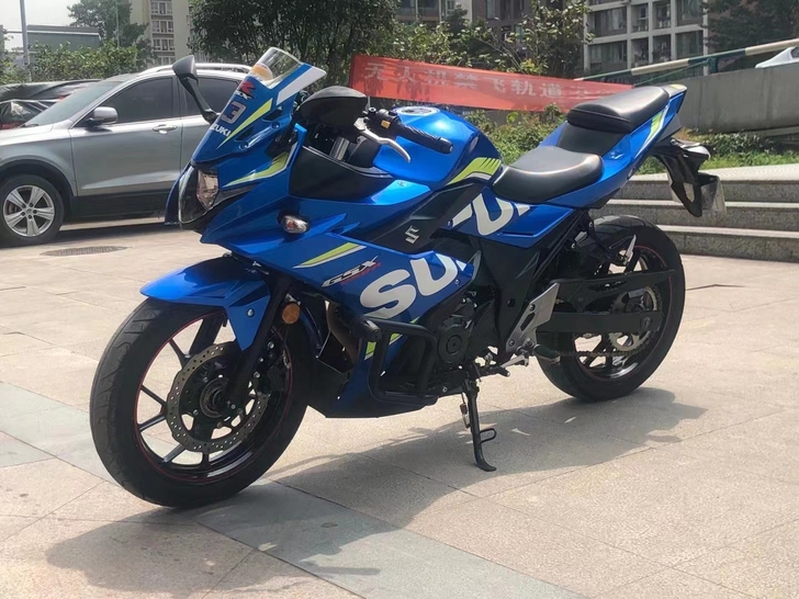 17年铃木GSX250，高配带abs，车况...