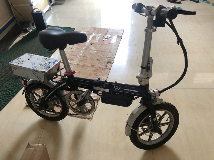 出之前代驾的电动车，不做代驾工作了，所以出...