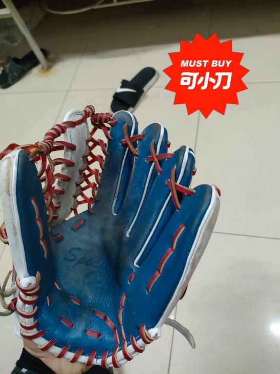 DL专柜棒球手套，特价专卖，球窝已砸好。1...