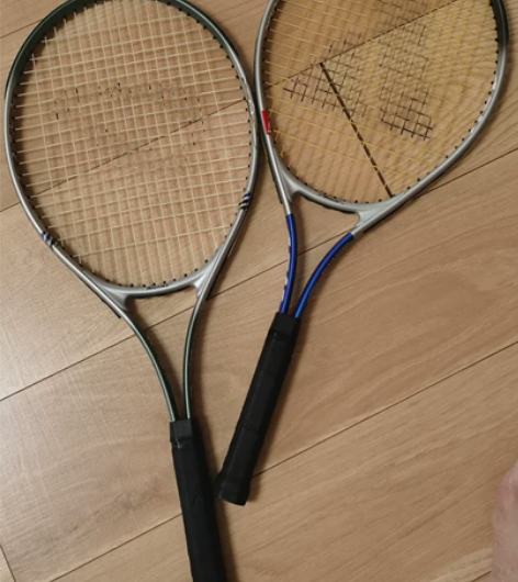 #网球 网球拍两支，可用于平常运动健身， ...