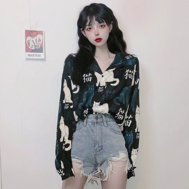 港味复古猫咪图案衬衫，超级好看～只穿过一次。