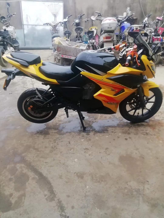 电动车跑车72伏的