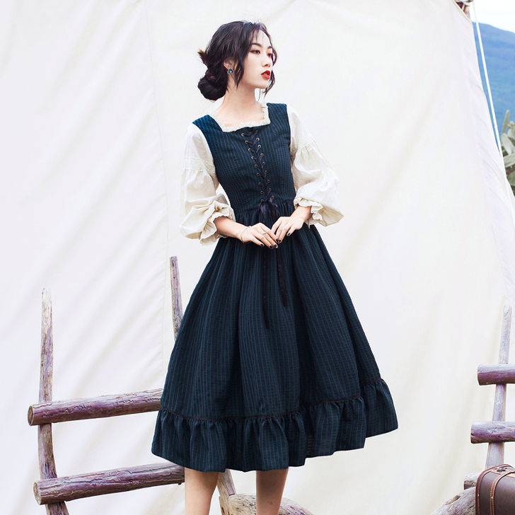 维多利亚复古裙法式宫廷风假两件套森系长裙很...
