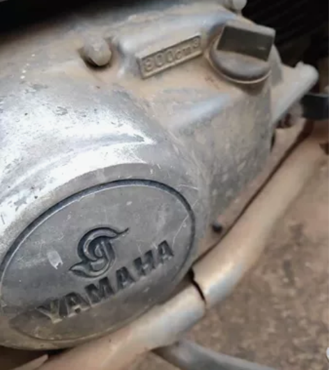 古董雅马哈弯梁车，停了半年了，发不着了，动...