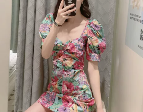 法式浪漫印花连衣裙仙女气质收腰显瘦女神范智...
