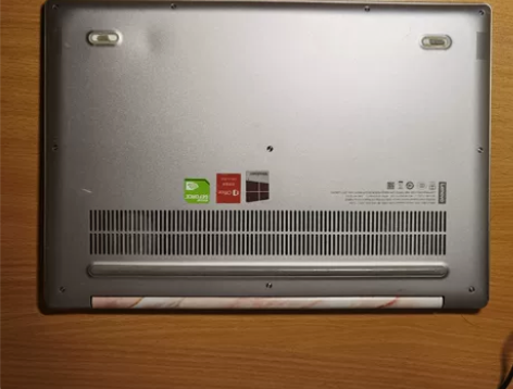 Lenovo idea pad 720S-...