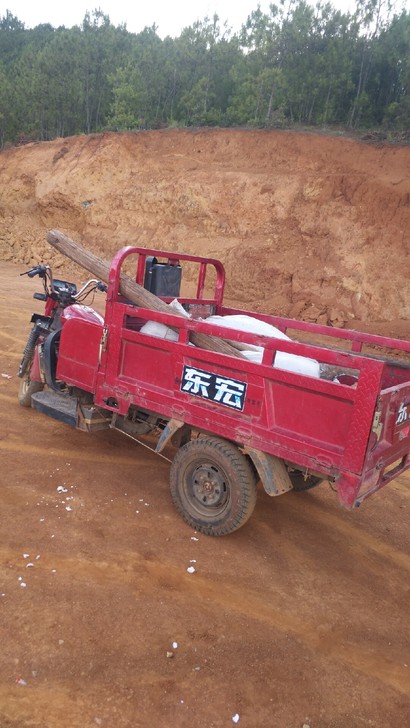 三轮车，汽油200cc水冷整车加厚，喜欢的...