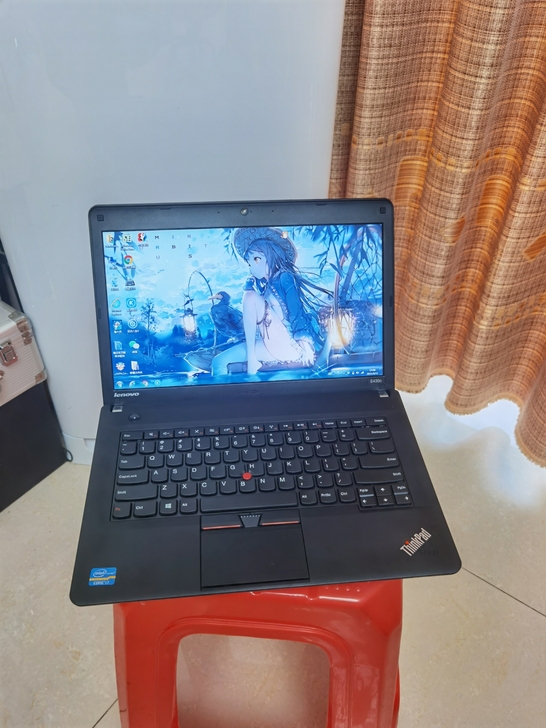 联想笔记本电脑   i7  四核  独显 ...