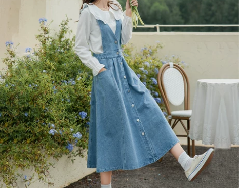 温柔学院风牛仔背带裙女秋减龄少女显瘦法式小...