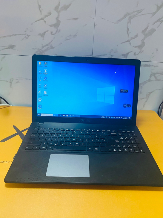 华硕W518L笔记本 ，i5-4210u处...