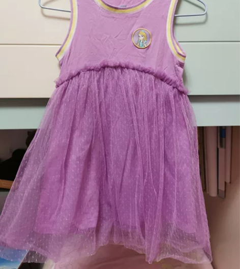 女童背心网纱裙，运动风，俏皮可爱。马卡乐品...