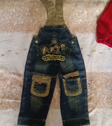 剪标全新背带牛仔长裤 适合2岁孩子全新儿童...