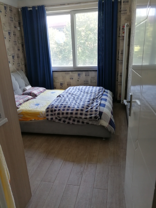 看过来好房出售，在艳湖小区36栋05年的房...