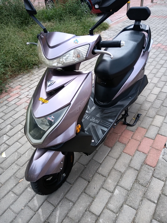 个人九成新欧派品牌电动车低价转让