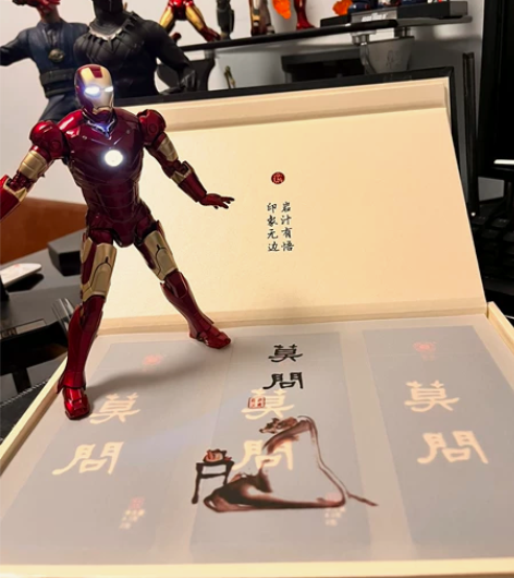 钢铁侠 钢铁侠手办 mk3 可亮灯，配件齐...