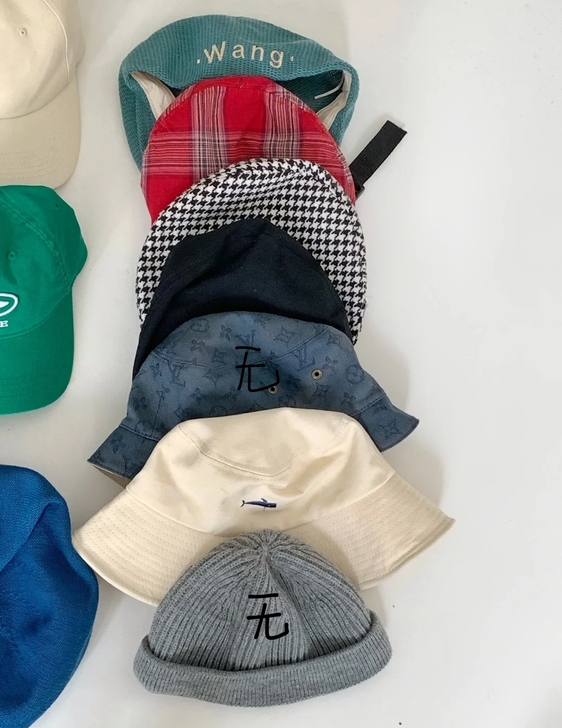 家里的帽子太多了便宜出 喜欢哪个圈出来问...