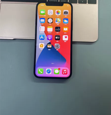 ?苹果12国行128G，全原装。黑色，电池...