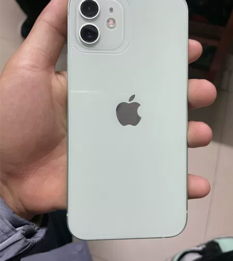 苹果12绿色 14出来后白菜价2480 立...