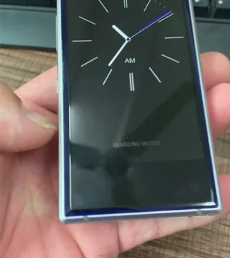 三星W2019翻盖手机w11系统6+256...