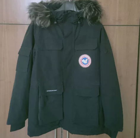 男士羽绒服，派克服，175/92A。L码可...