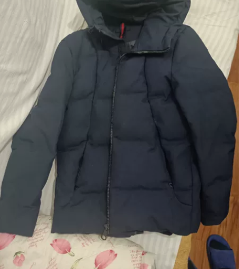 多买的羽绒服，不怎么穿，男士修身款的，冬天...