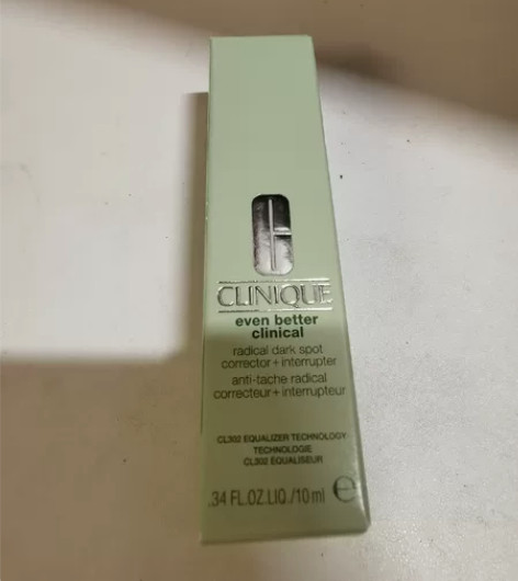 全新，倩碧匀净淡斑精华10ml 感兴趣的话...