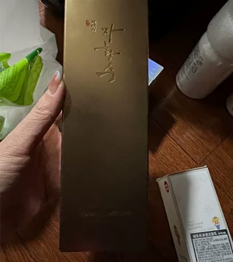 慈慌秀洁面全新180ml 盒子途中压坏了，...