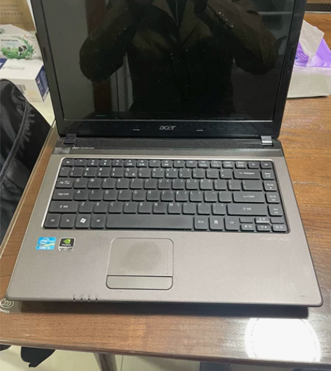acer宏基，4750g，i3二代，2g内...