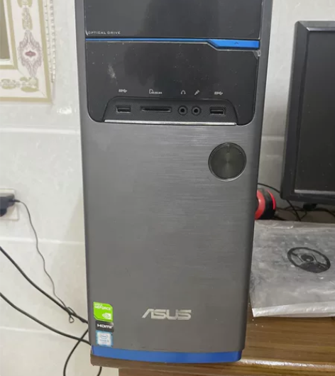 台式电脑一整套，之前买了都没怎么用，在家里...