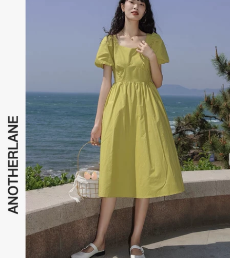 淘宝入手露背中长裙，低价出，特色是后背[旺...