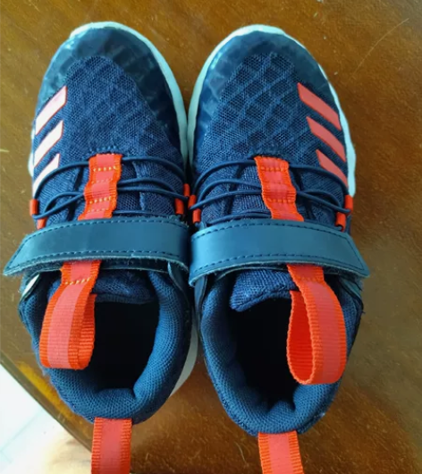 10k,28码,阿迪,运动鞋,鞋垫长17....